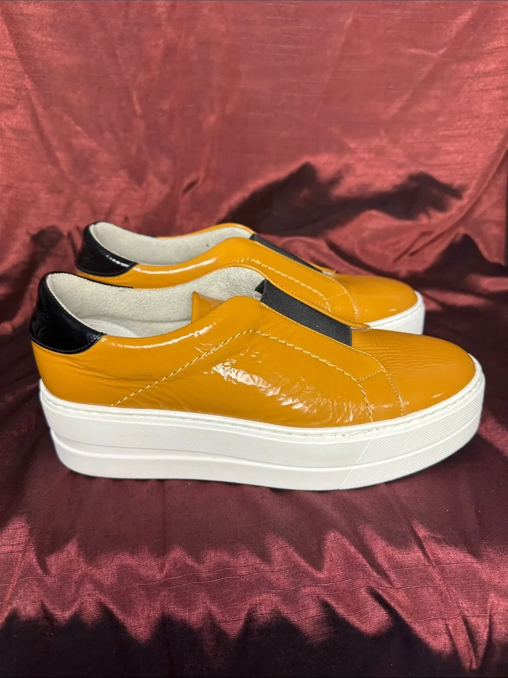 ✨🍋 Bos & Co Patent Yellow Slip-On Platform Sneakers Sz 38 EU ✨🍋